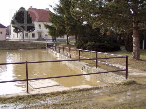 2004 - povodeň v&nbsp;březnu 1