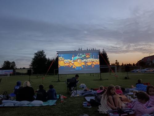 Putovní kino v&nbsp;Blížejově 20.&nbsp;- 21.&nbsp;6. 2025
